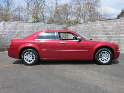 2010 Chrysler 300  Touring