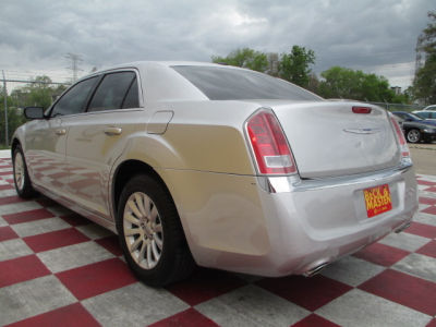 2012 Chrysler 300  Base