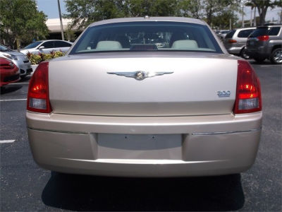 2007 Chrysler 300  Touring