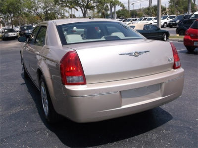 2007 Chrysler 300  Touring