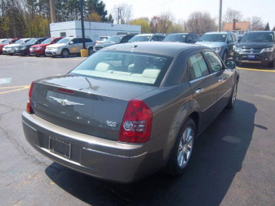 2010 Chrysler 300  Touring