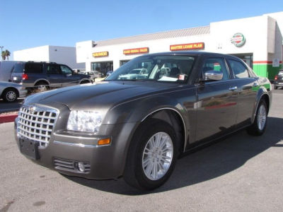 2010 Chrysler 300  Touring