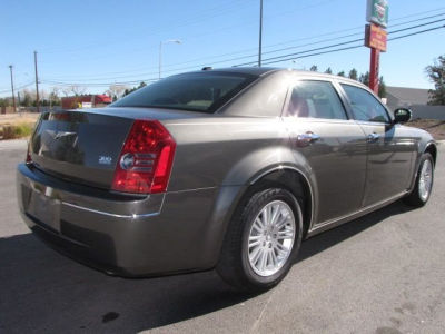 2010 Chrysler 300  Touring