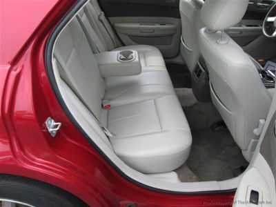 2010 Chrysler 300  Touring/Signature Series