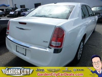 2012 Chrysler 300  Base