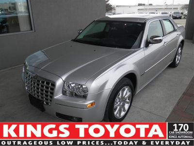 2010 Chrysler 300  Touring