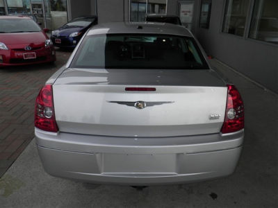 2010 Chrysler 300  Touring