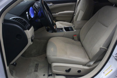 2012 Chrysler 300  Base
