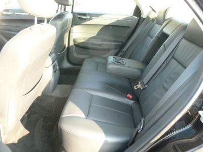 2010 Chrysler 300  Touring