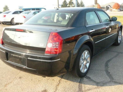 2010 Chrysler 300  Touring