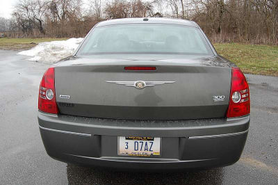 2010 Chrysler 300  Touring/Signature Series