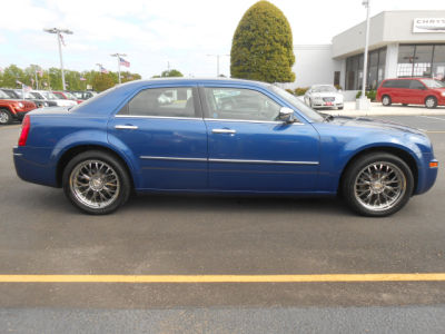 2010 Chrysler 300  Touring Plus