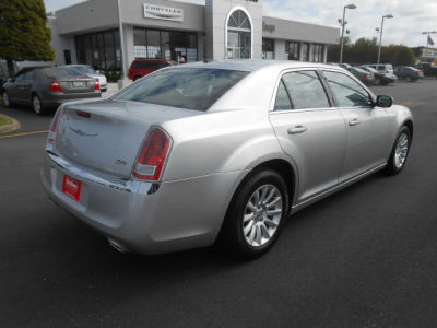 2012 Chrysler 300  Base