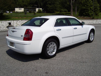 2010 Chrysler 300  Touring Plus