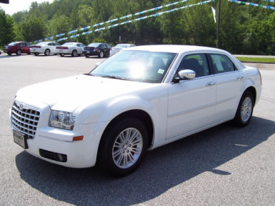 2010 Chrysler 300  Touring Plus