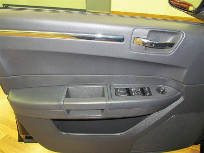 2010 Chrysler 300  Touring