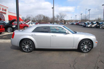 2010 Chrysler 300  300S