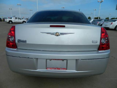 2010 Chrysler 300  Touring