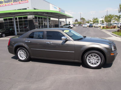 2010 Chrysler 300  Touring