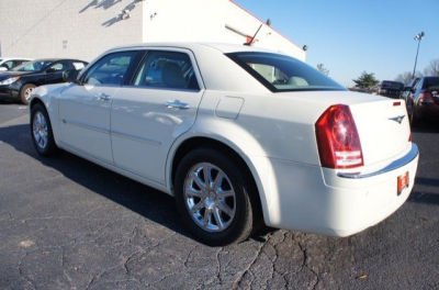 2008 Chrysler 300  C Hemi