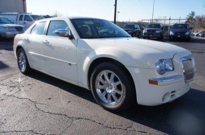 2008 Chrysler 300  C Hemi