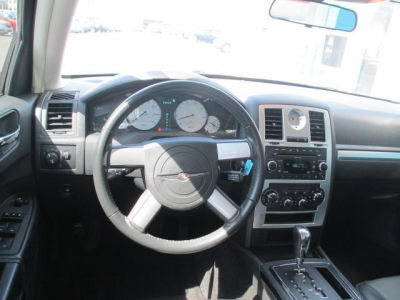 2010 Chrysler 300  Touring