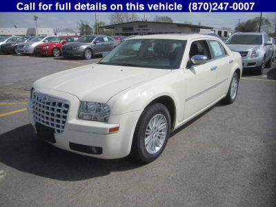 2010 Chrysler 300  Touring
