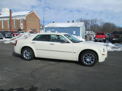 2010 Chrysler 300  Touring