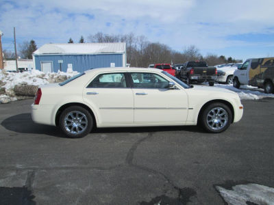 2010 Chrysler 300  Touring