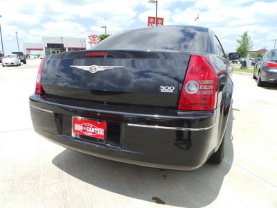 2010 Chrysler 300  Touring Plus