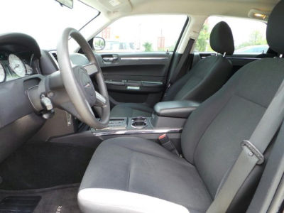 2010 Chrysler 300  Touring Plus