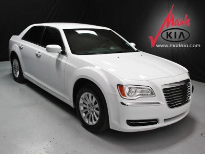 2011 Chrysler 300  Base