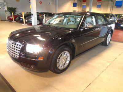 2010 Chrysler 300  Touring