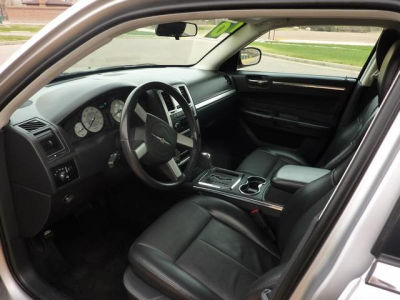 2010 Chrysler 300  Touring