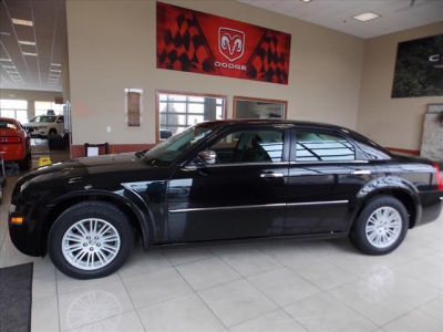2010 Chrysler 300  Touring