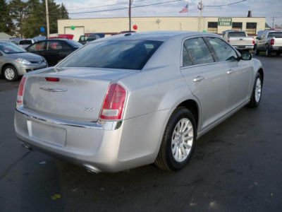 2012 Chrysler 300  Base