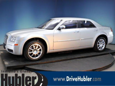 2010 Chrysler 300  Touring/Signature Series