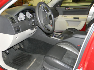 2007 Chrysler 300  SRT-8