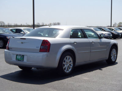 2010 Chrysler 300  Touring