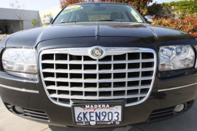 2010 Chrysler 300  Touring