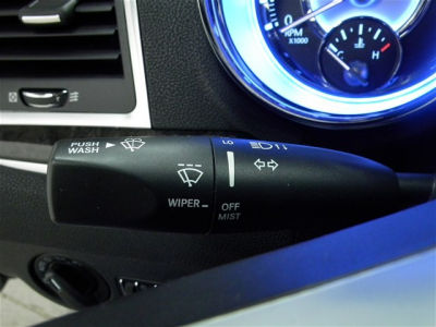 2011 Chrysler 300  Base