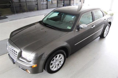 2009 Chrysler 300  Limited