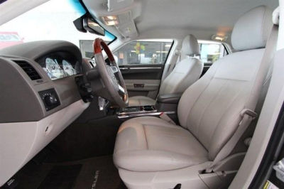 2009 Chrysler 300  Limited