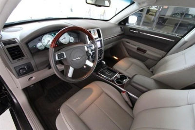 2009 Chrysler 300  Limited