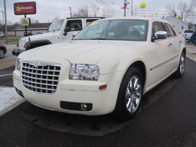 2010 Chrysler 300 Touring