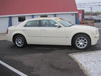 2010 Chrysler 300 Touring