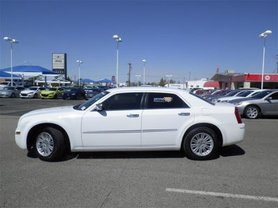 2010 Chrysler 300  Touring Plus