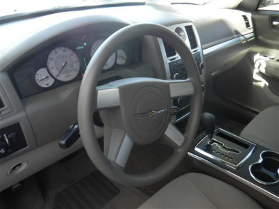 2010 Chrysler 300  Touring Plus