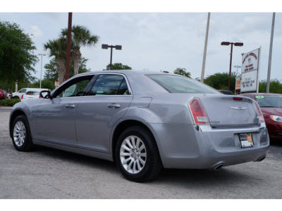 2011 Chrysler 300  Base
