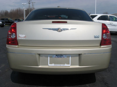 2010 Chrysler 300  Touring